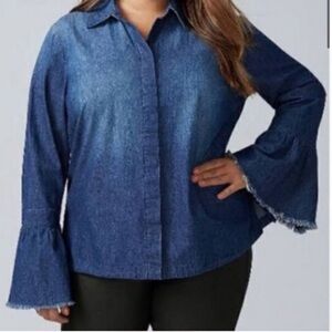 Lane Bryant Denim Chambray Bell Sleeve Button Up Top Size 22